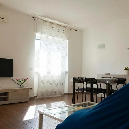 Апартаменты 70125 Holiday Бари
